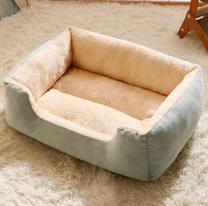 LuxTails Warm & Cozy Cat Bed – Ultra-Soft Plush Bed for Cats