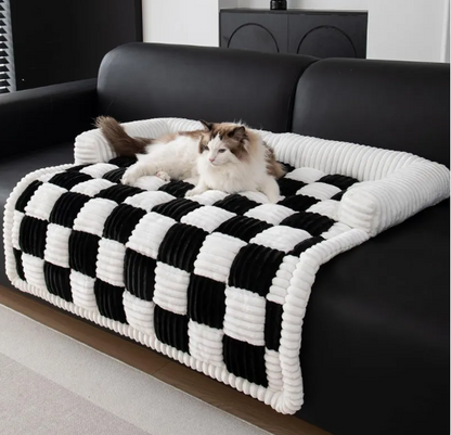 LuxTails CozyPlush Pet Bed – Ultra-Soft Thickened Bed for Dogs & Cats